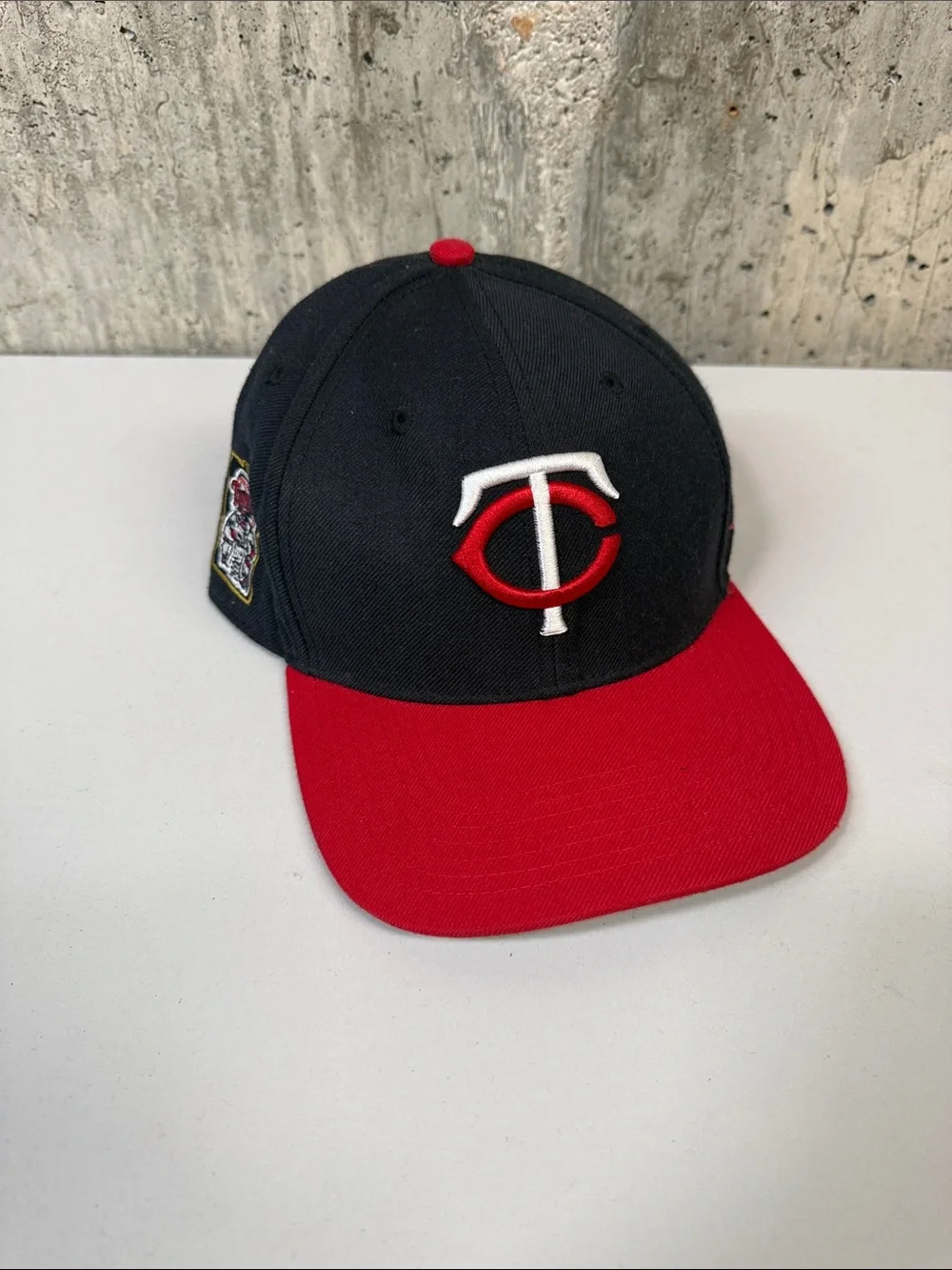 NEW ERA Men's Minnesota Twins '47 Snapback Hat
